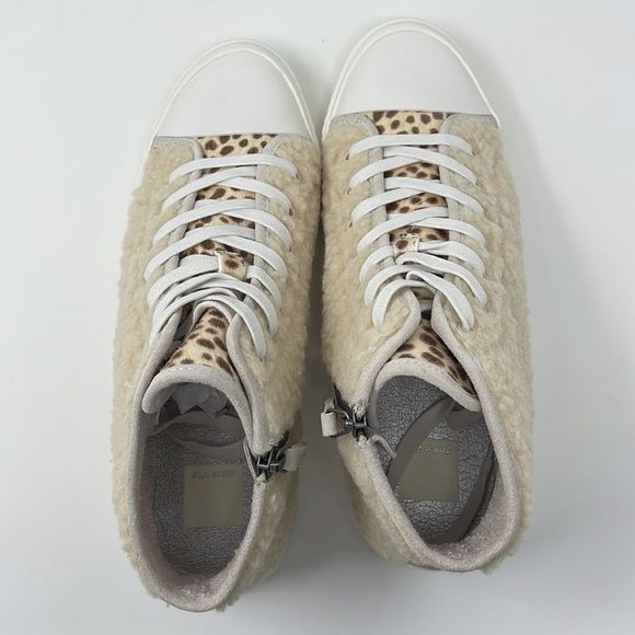 Dolce Vita Women's Veola Plush High Top Sneakers - Picture 5 of 15